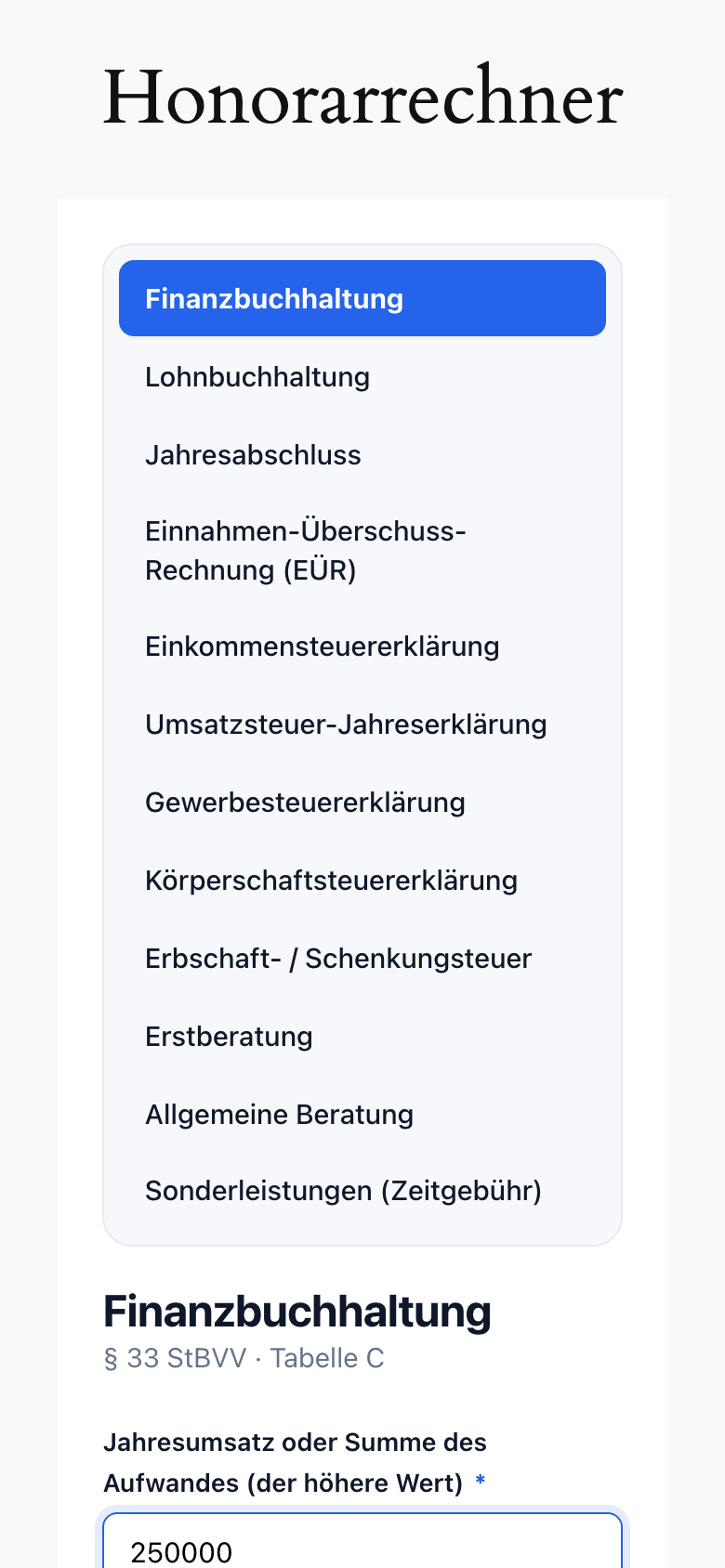 Honorarrechner-Frontend auf iPhone — gestapeltes Sidebar-Layout, große Touch-Felder